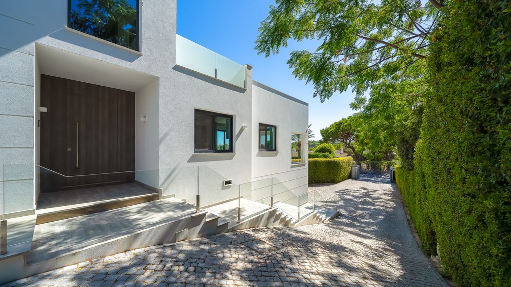 Villa Sole in Quinta do Lago by LovelyStay