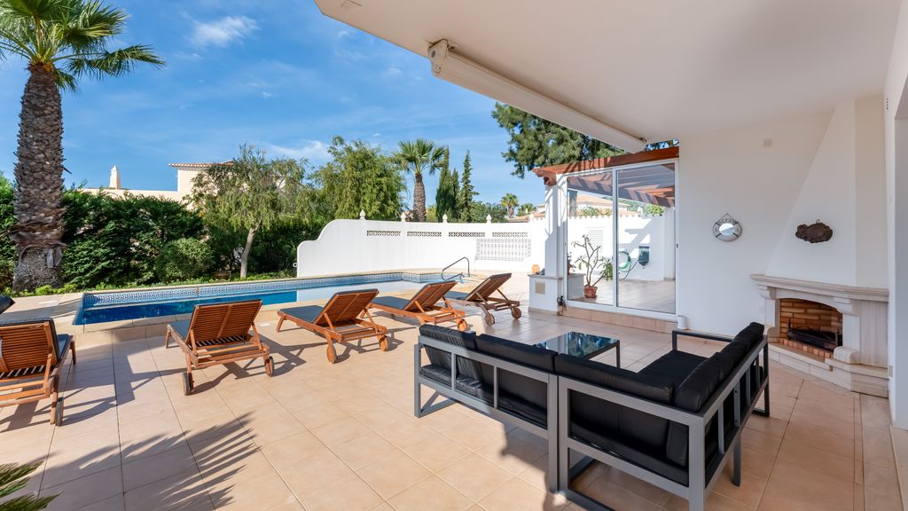 Villa w/ Pool, Garden, Sea View & Fiber Internet by LovelyStay