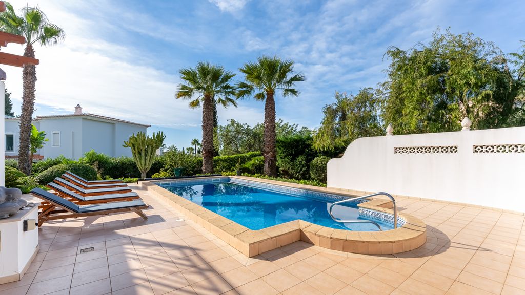 Villa w/ Pool, Garden, Sea View & Fiber Internet by LovelyStay
