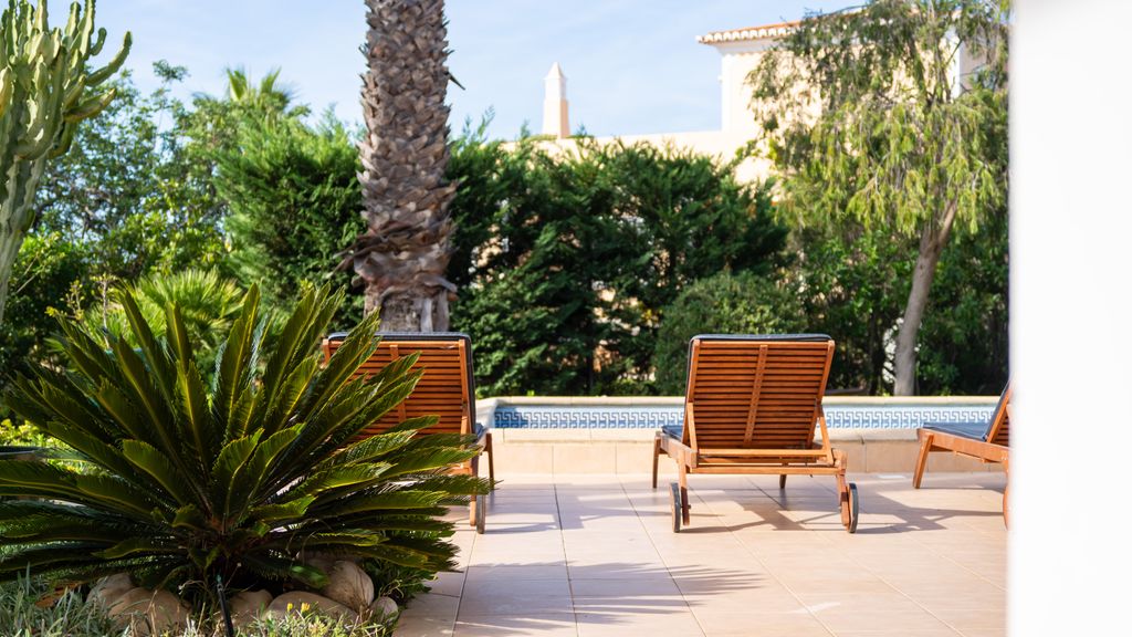 Villa w/ Pool, Garden, Sea View & Fiber Internet by LovelyStay