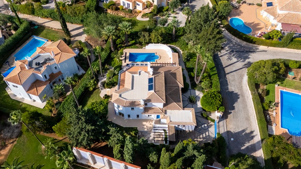 Villa w/ Pool, Garden, Sea View & Fiber Internet by LovelyStay