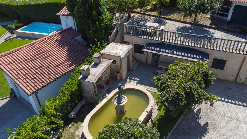Quinta do Fontanário by LovelyStay