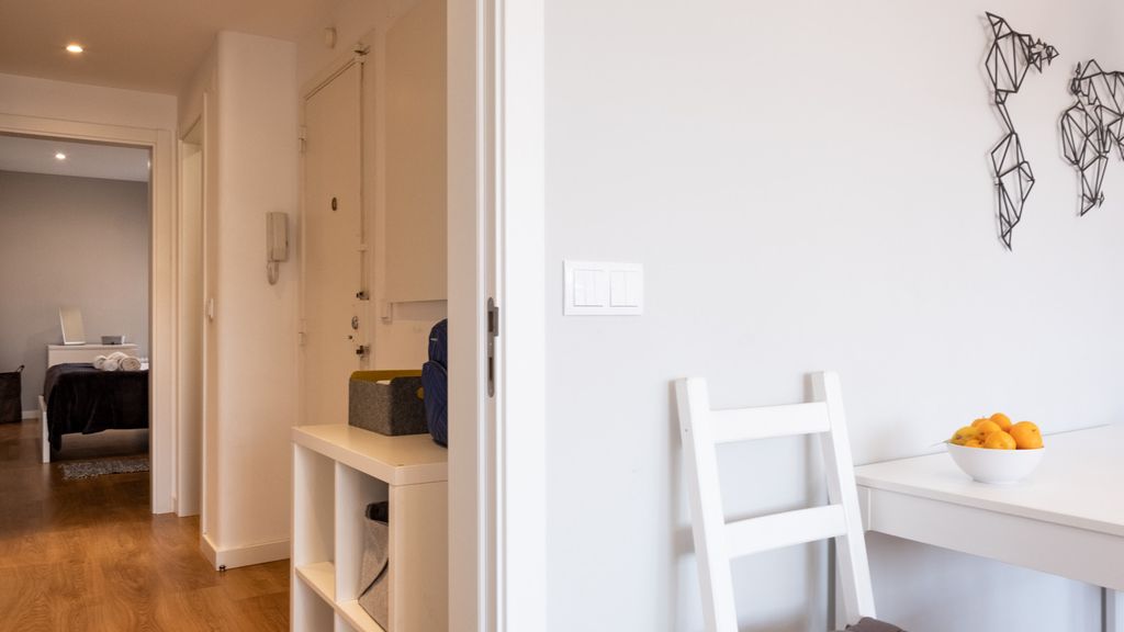 Bright & Central Apartment by LovelyStay