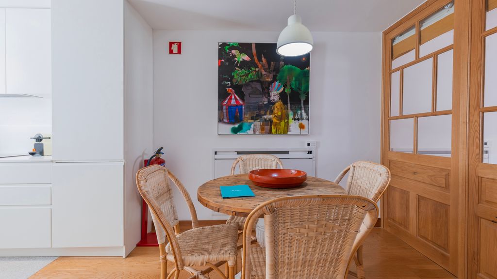 1BDR Apartment w/ Terrace and View by LovelyStay