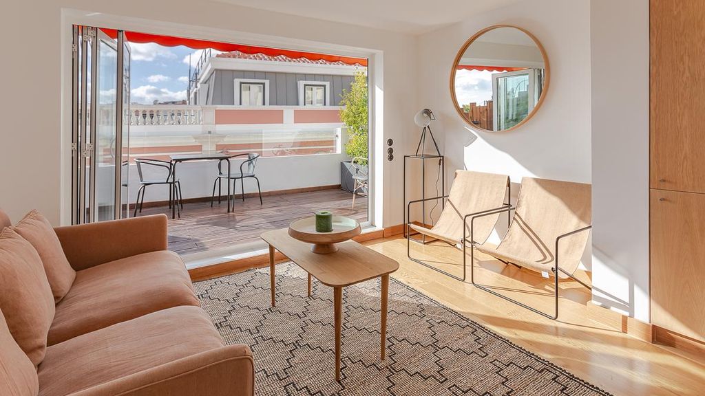 1BDR Apartment w/ Terrace and View by LovelyStay