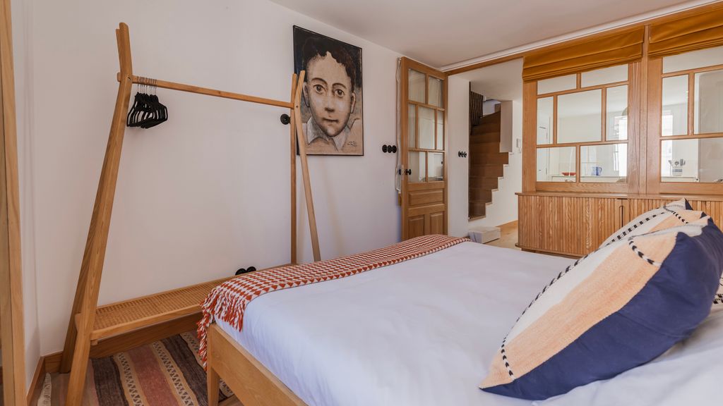 1BDR Apartment w/ Terrace and View by LovelyStay