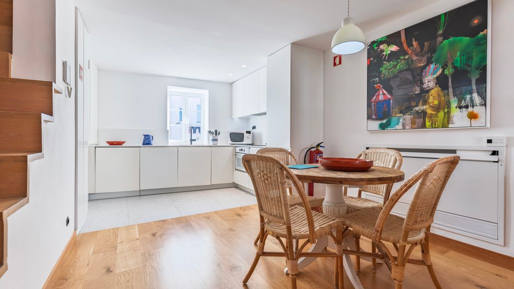 1BDR Apartment w/ Terrace and View by LovelyStay