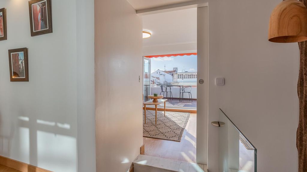 1BDR Apartment w/ Terrace and View by LovelyStay