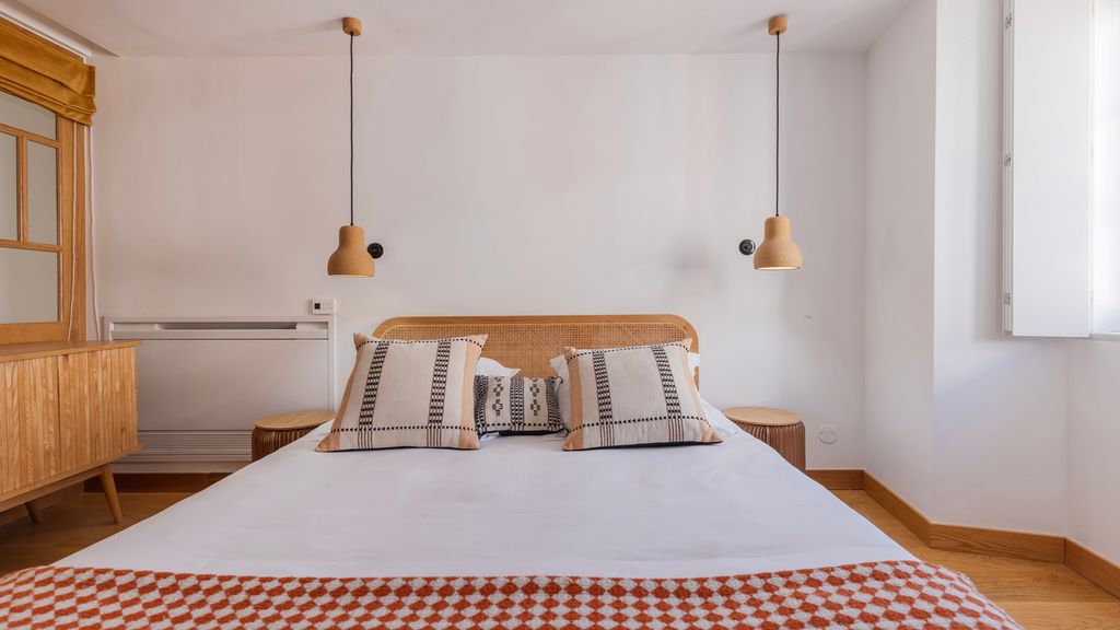 1BDR Apartment w/ Terrace and View by LovelyStay