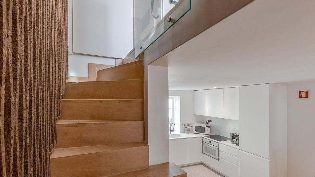 1BDR Apartment w/ Terrace and View by LovelyStay