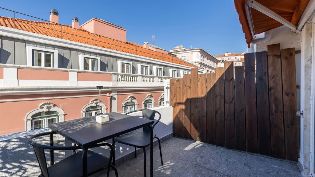 1BDR Apartment w/ AC and Terrace by LovelyStay