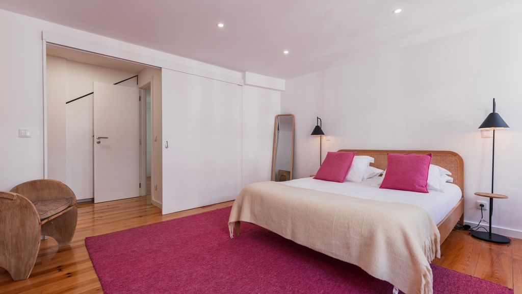 1BDR Apartment w/ AC and Terrace by LovelyStay