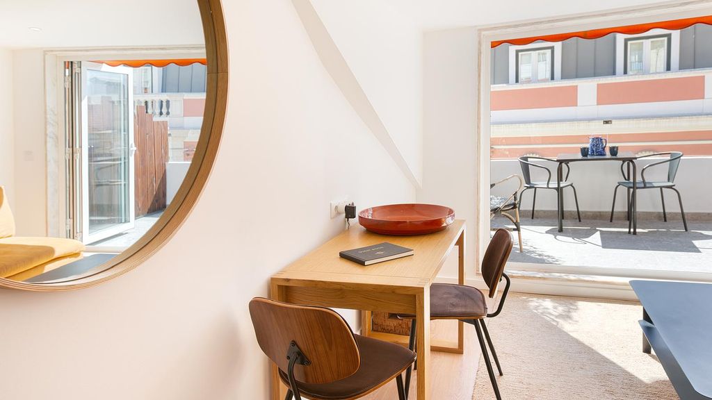 1BDR Apartment w/ AC and Terrace by LovelyStay