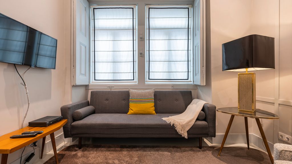 Elegant Apartment in Bairro Alto by LovelyStay