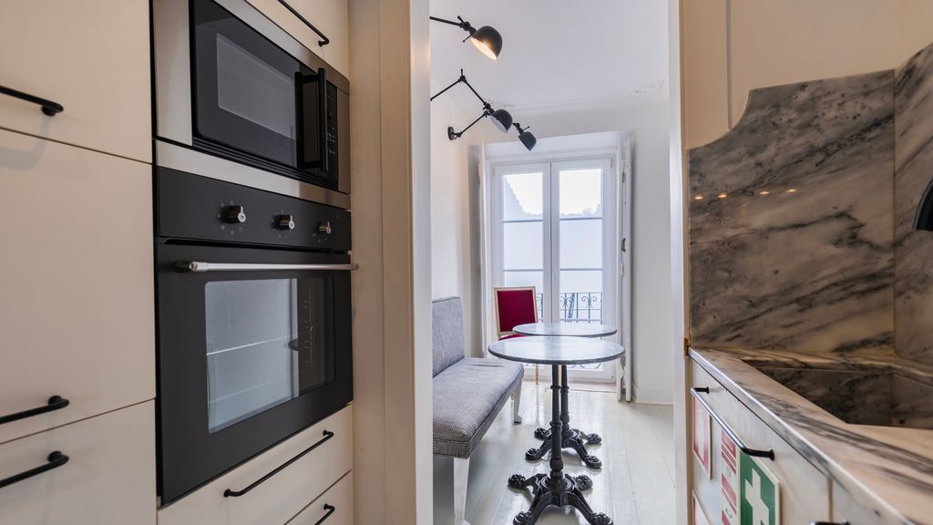 Charming Apartment in Bairro Alto by LovelyStay