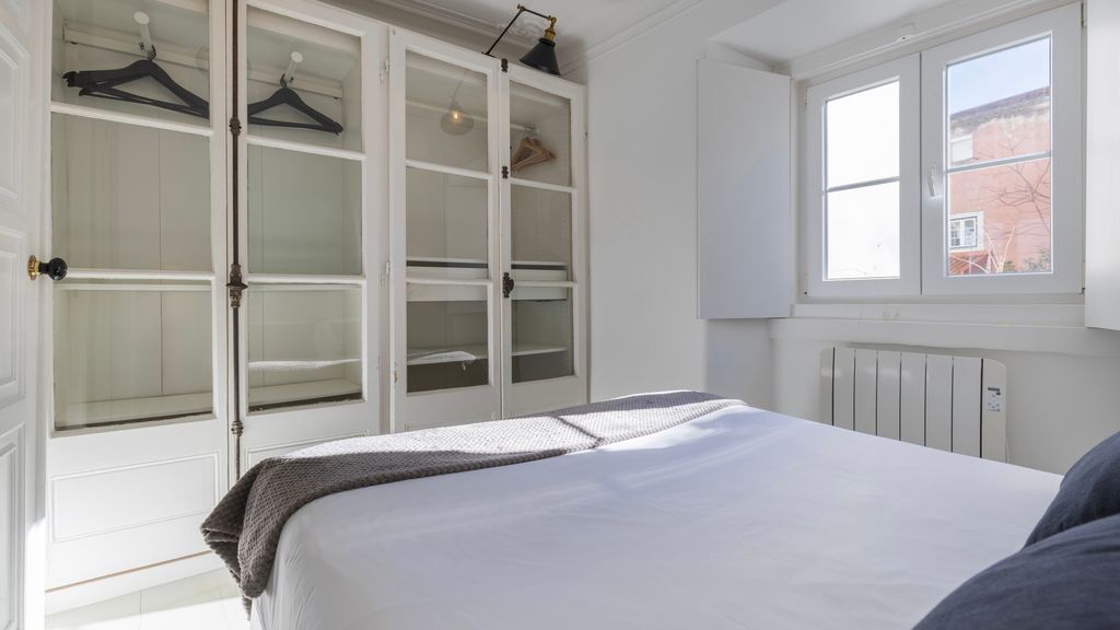 Charming Apartment in Bairro Alto by LovelyStay
