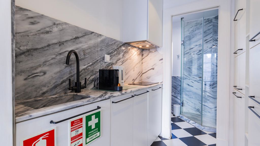 Charming Apartment in Bairro Alto by LovelyStay
