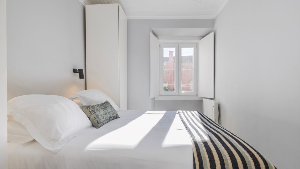 Stylish 1BDR Apt in Bairro Alto by LovelyStay