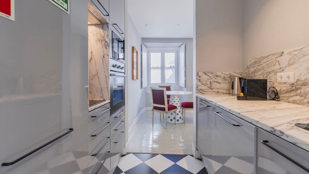 Stylish 1BDR Apt in Bairro Alto by LovelyStay