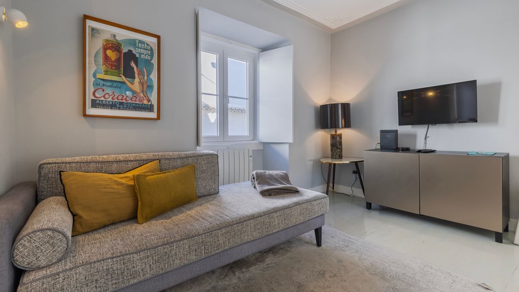 Stylish 1BDR Apt in Bairro Alto by LovelyStay