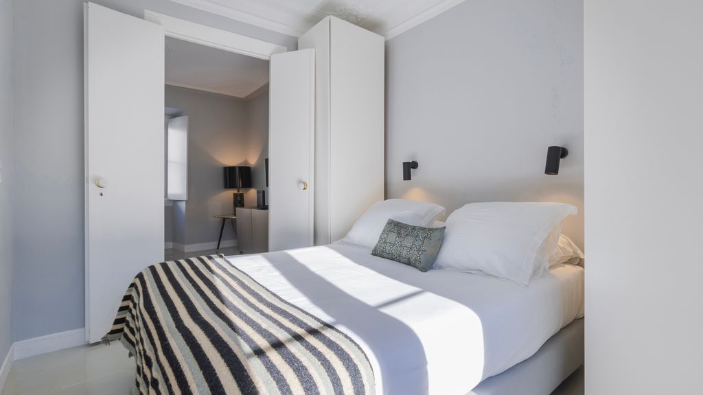Stylish 1BDR Apt in Bairro Alto by LovelyStay