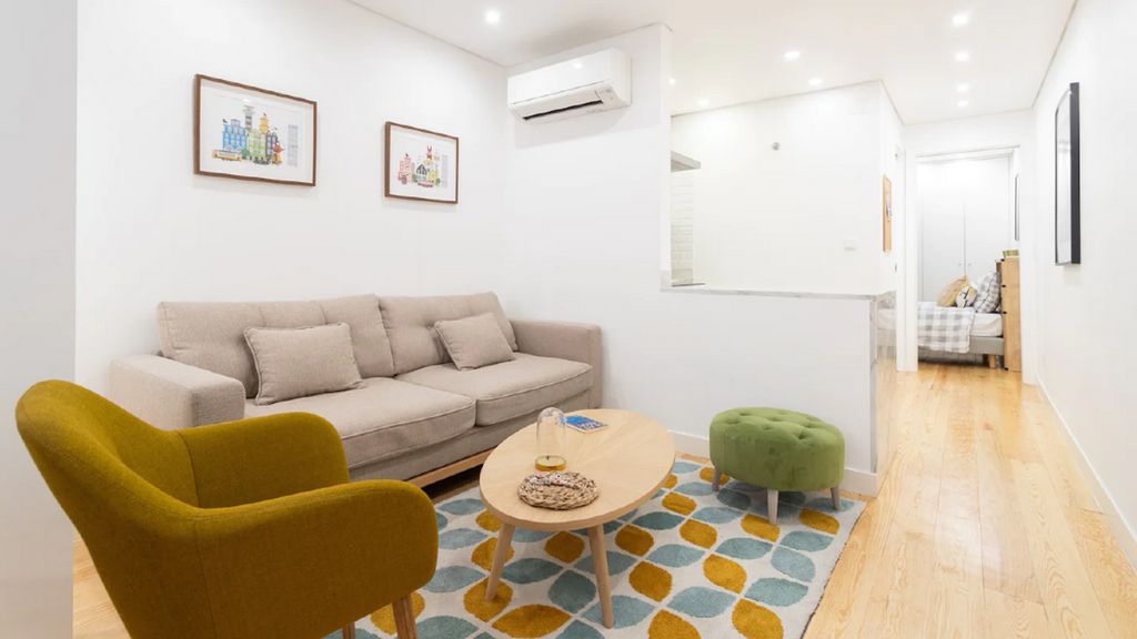 Comfortable Apartment in Bairro Alto by LovelyStay