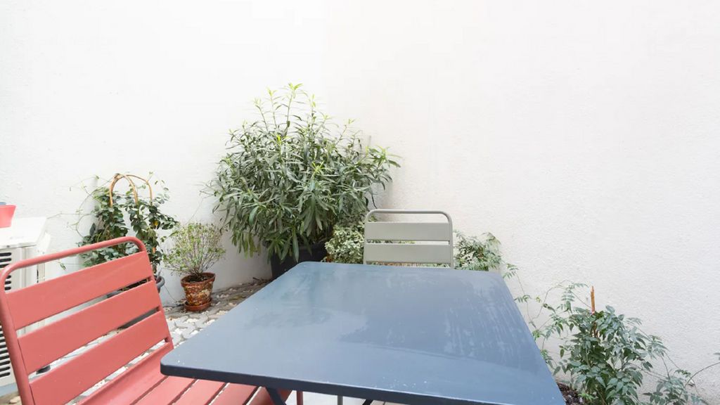 Comfortable Apartment in Bairro Alto by LovelyStay