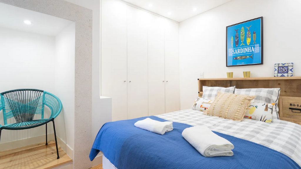 Comfortable Apartment in Bairro Alto by LovelyStay