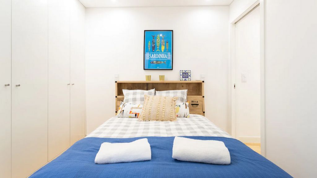 Comfortable Apartment in Bairro Alto by LovelyStay