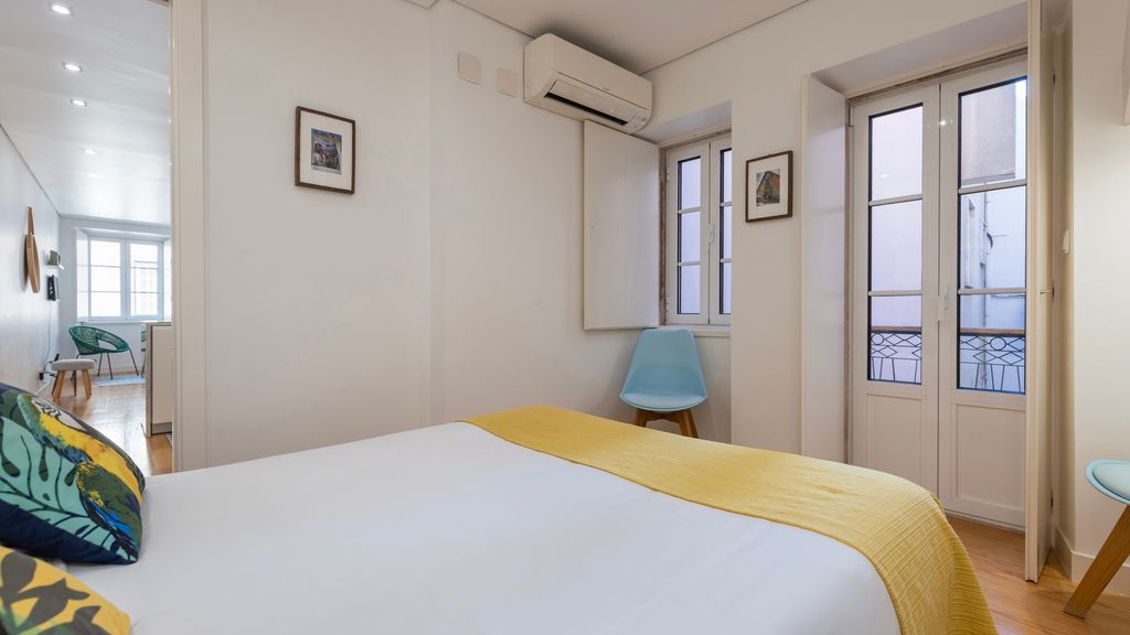 Charming Apartment in Bairro Alto by LovelyStay