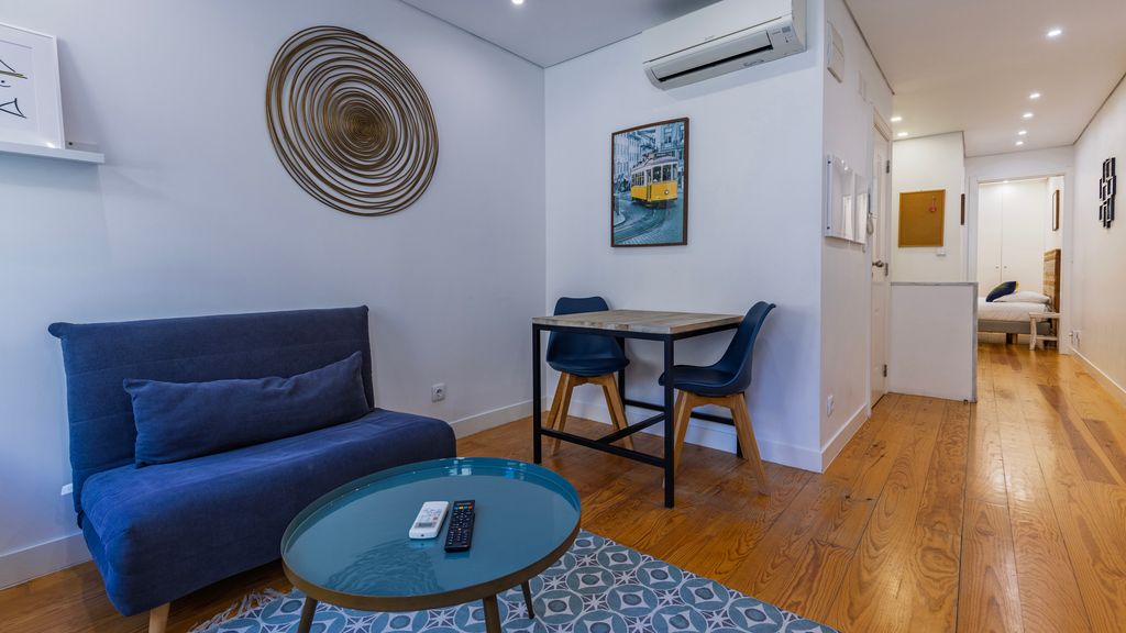 Charming Apartment in Bairro Alto by LovelyStay