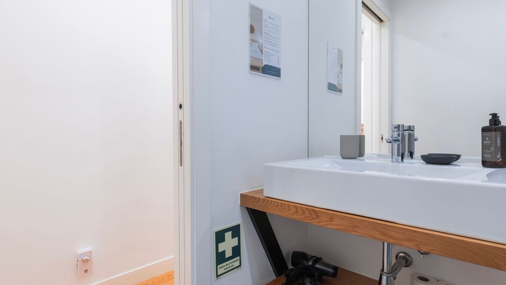Charming Apartment in Bairro Alto by LovelyStay