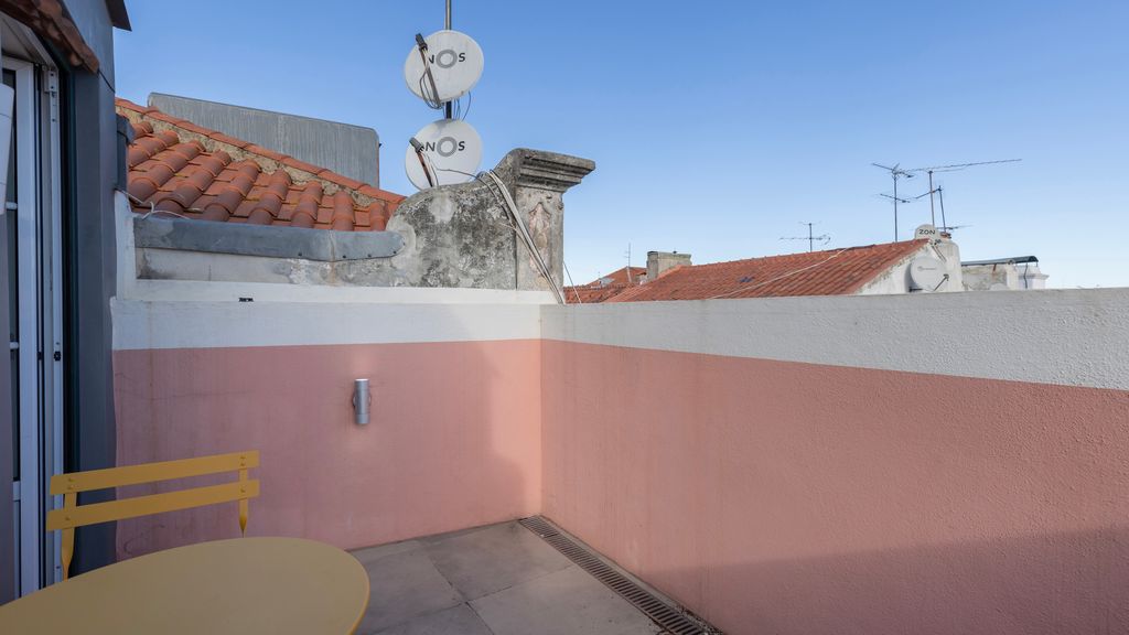 Cosy Apartment in Bairro Alto by LovelyStay