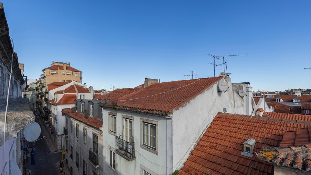 Cosy Apartment in Bairro Alto by LovelyStay