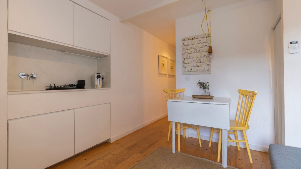 Cozy 1BDR Apartment by LovelyStay