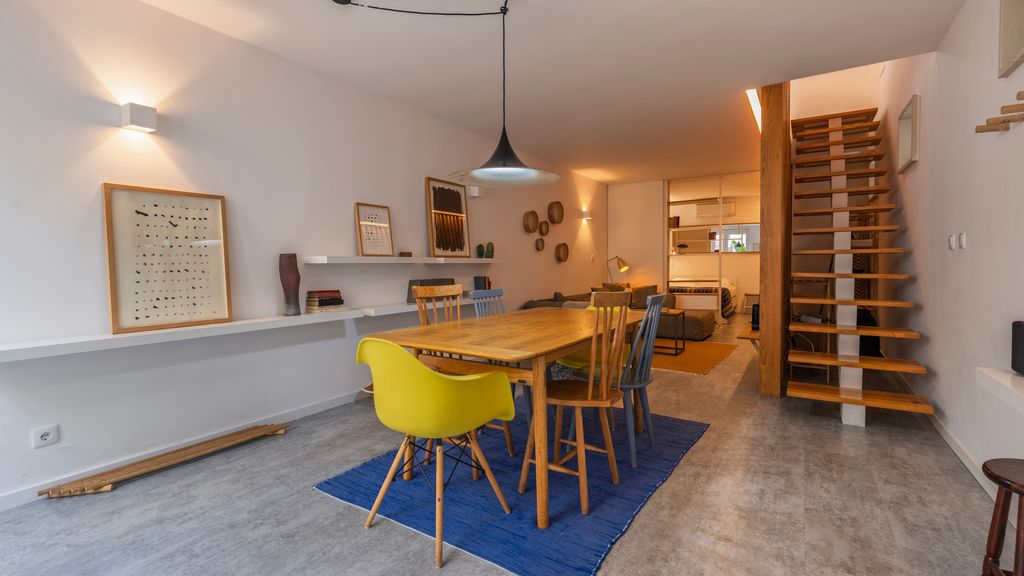 Modern & Hidden Apartment by LovelyStay