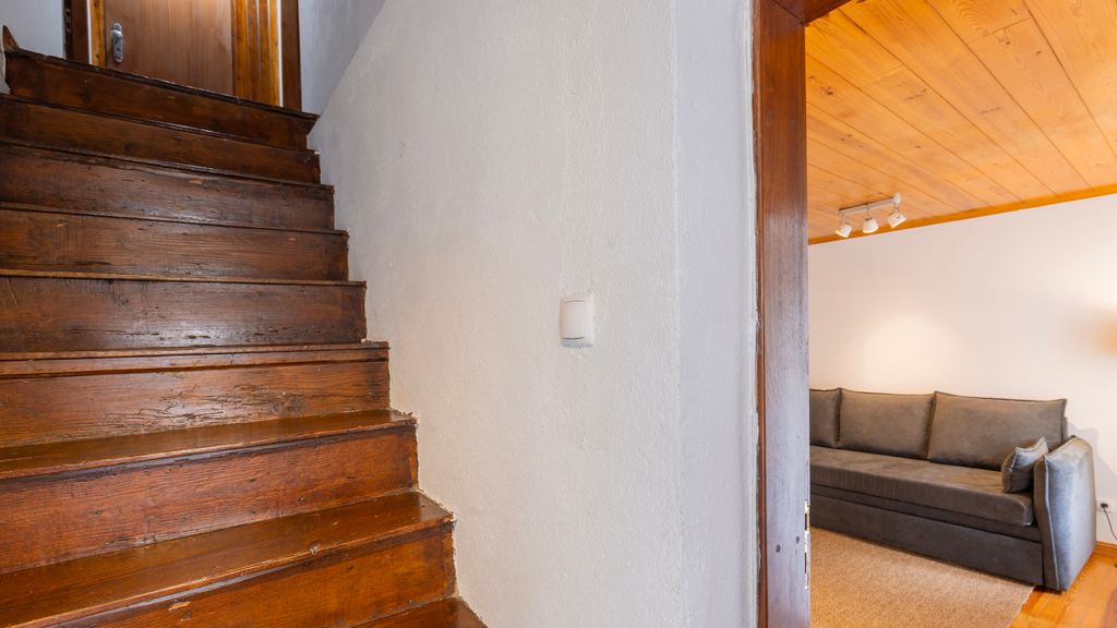 The Lisbon Serenity Apartment by LovelyStay