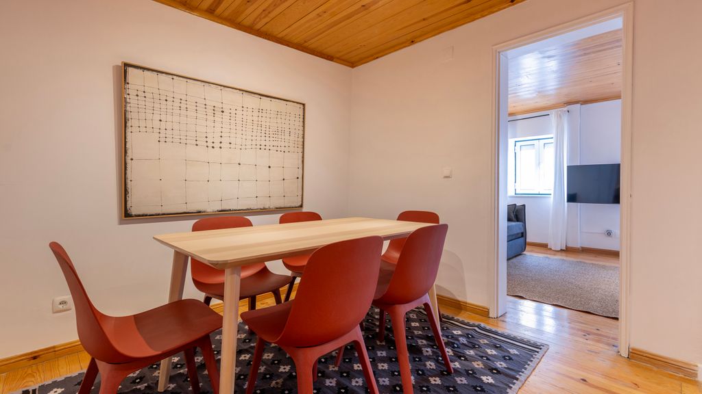 The Lisbon Serenity Apartment by LovelyStay