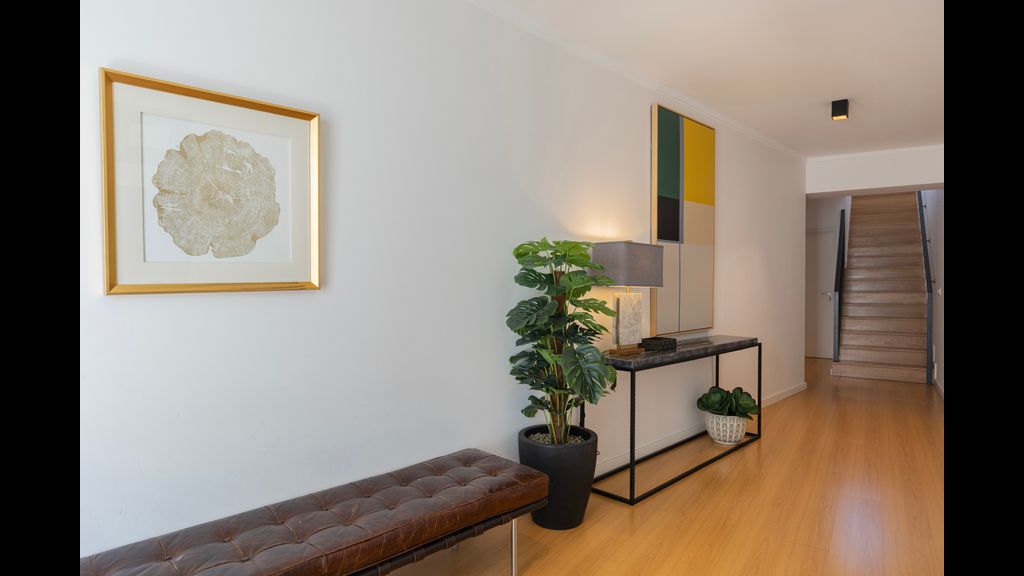 Panorama - Luxurious Penthouse by LovelyStay