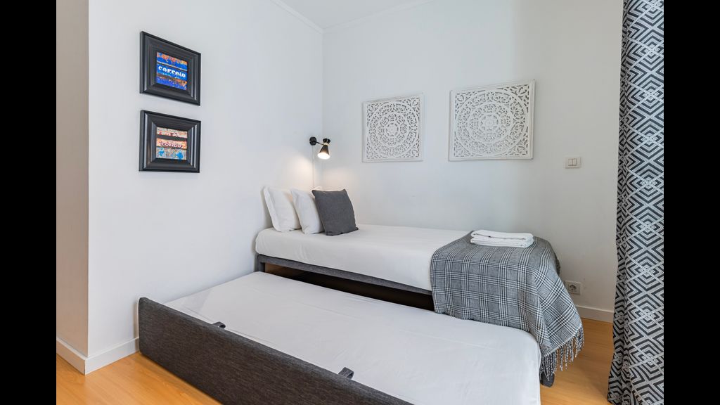 Panorama - Luxurious Penthouse by LovelyStay