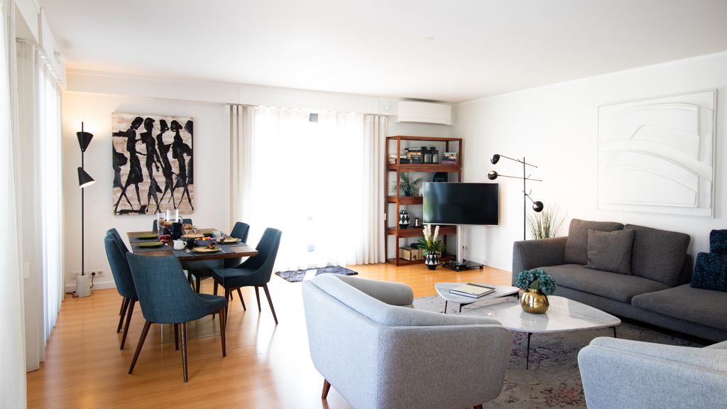 Panorama - Luxurious Penthouse by LovelyStay