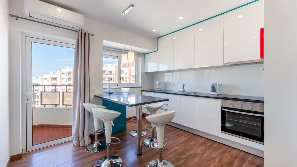 Serene Blue 1 BDR Flat With Balcony by LovelyStay