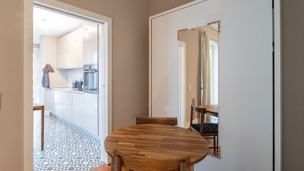 Cardosas Spacious Studio by LovelyStay
