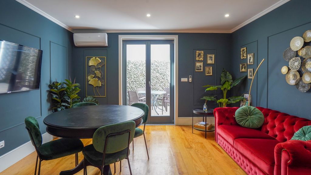 Flores The Green Quiet Apartment by LovelyStay