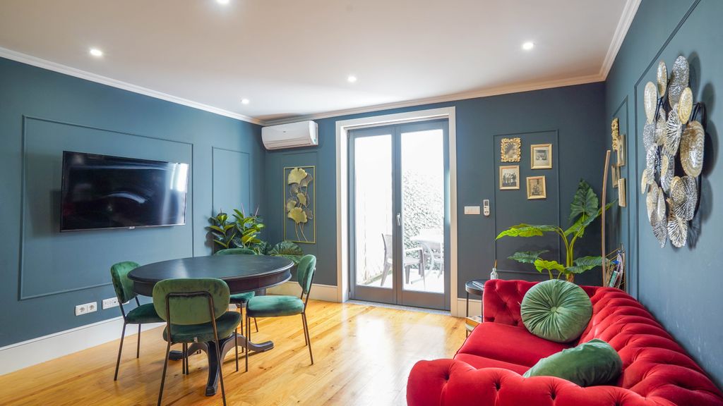 Flores The Green Quiet Apartment by LovelyStay