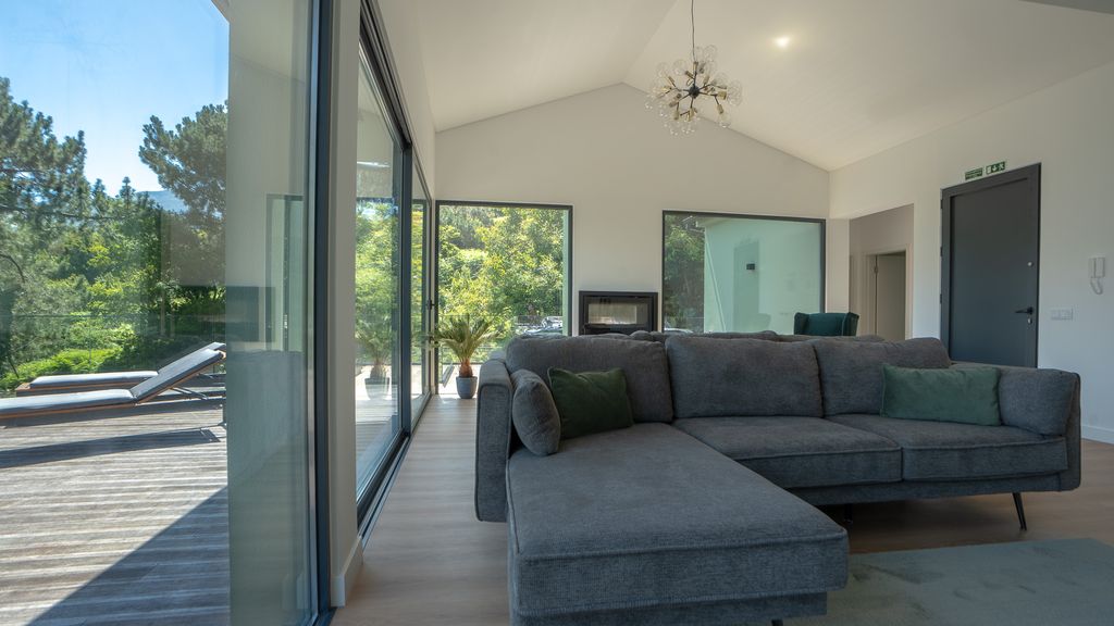 Panorama House by LovelyStay