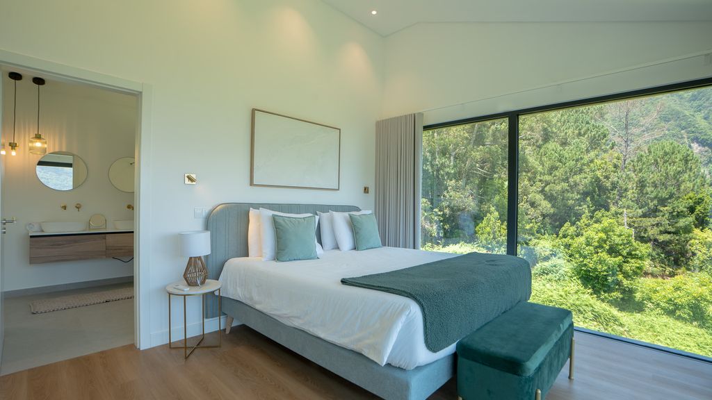 Panorama House by LovelyStay