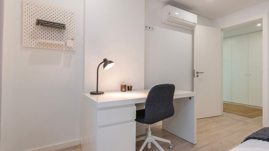 Homely 2BDR Apartment by LovelyStay