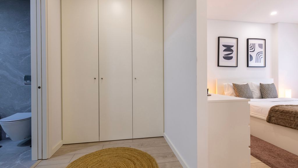 Homely 2BDR Apartment by LovelyStay