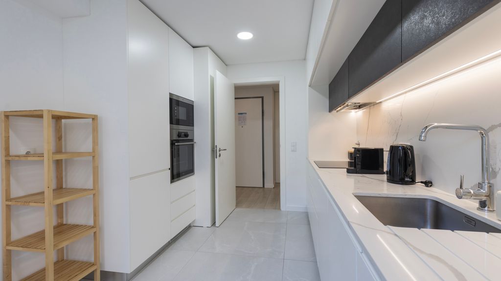 Homely 2BDR Apartment by LovelyStay